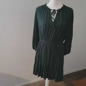 Beautiful Hunter Green Knox Rose Dress size L